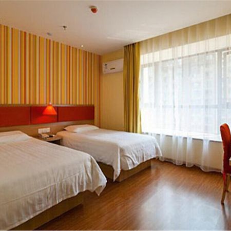Home Inn Guangzhou Guangdong University Of Foreign Studies Baiyun Avenue 외부 사진