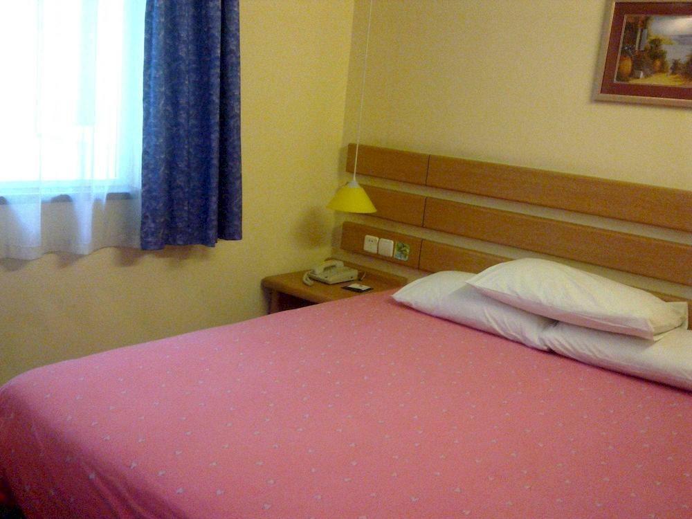 Home Inn Guangzhou Guangdong University Of Foreign Studies Baiyun Avenue 외부 사진